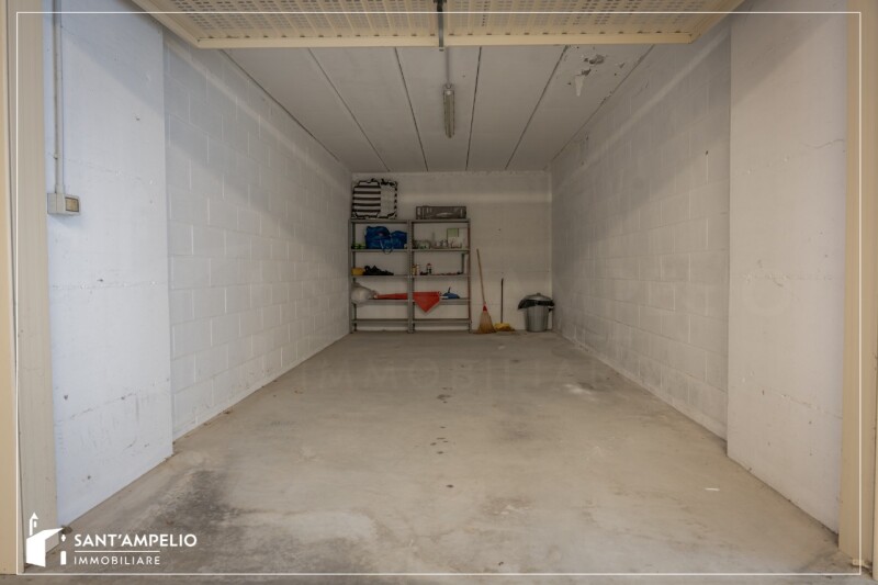 Bibione – Appartamento con piscina, 101 mq commerciali, arredato, con garage. 21