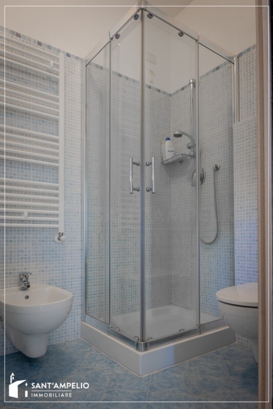 Bibione – Appartamento con piscina, 101 mq commerciali, arredato, con garage. 12