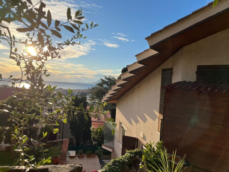 Unifamiliare Villa a Vallecrosia 25