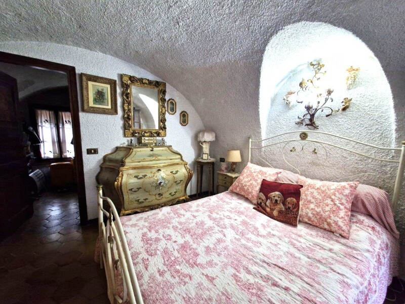 Appartamento a Dolceacqua 12