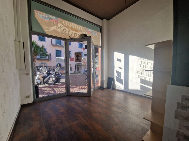 Locale commerciale Negozio a Bordighera 4
