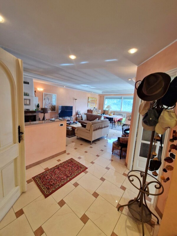 Unifamiliare Villa a Soldano 18