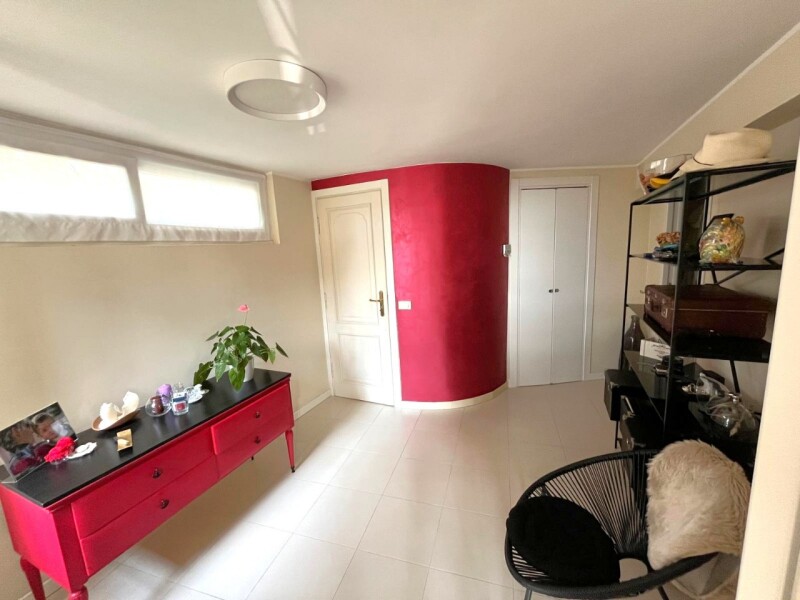 Unifamiliare Villa a Vallecrosia 11