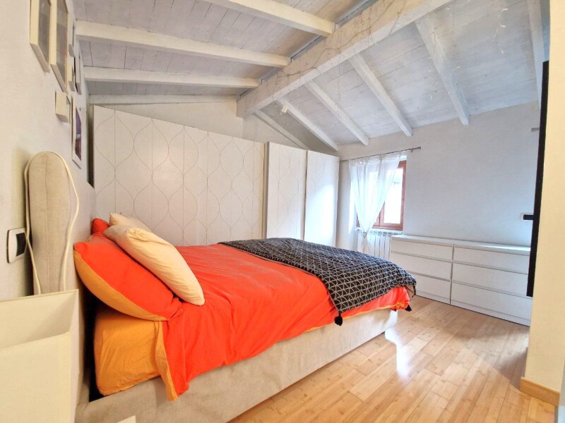 Appartamento a Vallecrosia 14