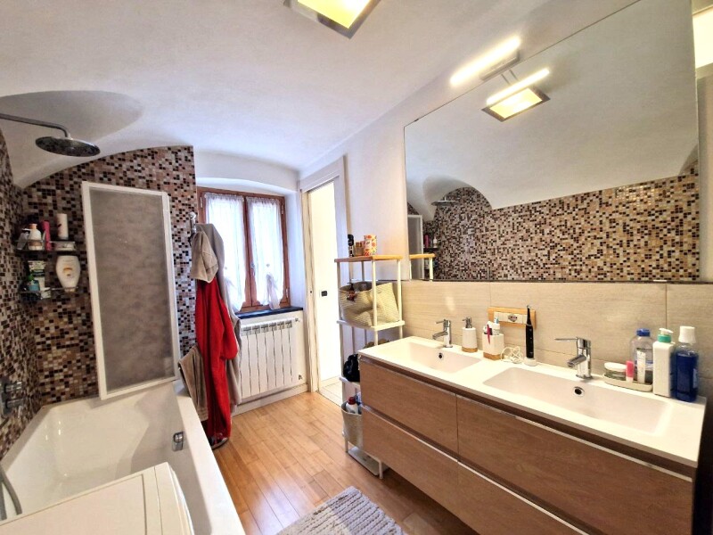 Appartamento a Vallecrosia 12