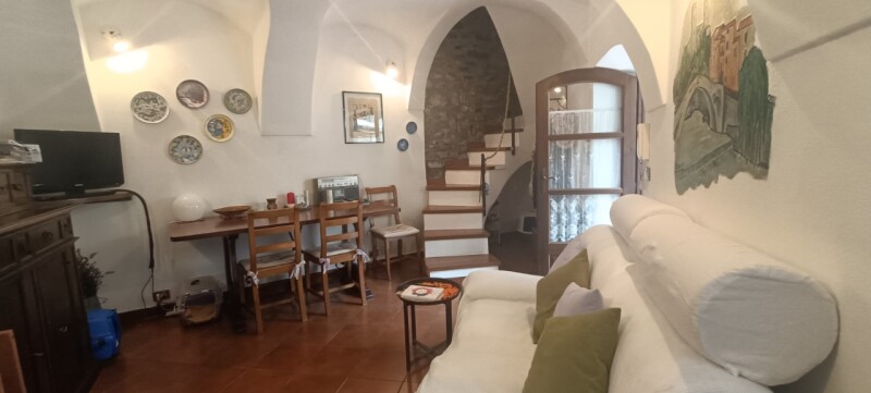 Appartamento a Dolceacqua 8