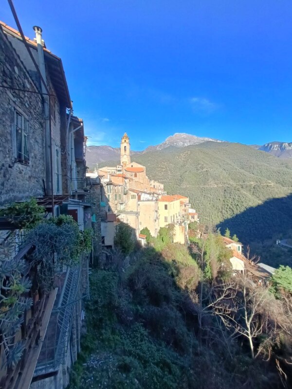 Unifamiliare Casa singola a Castel Vittorio 30