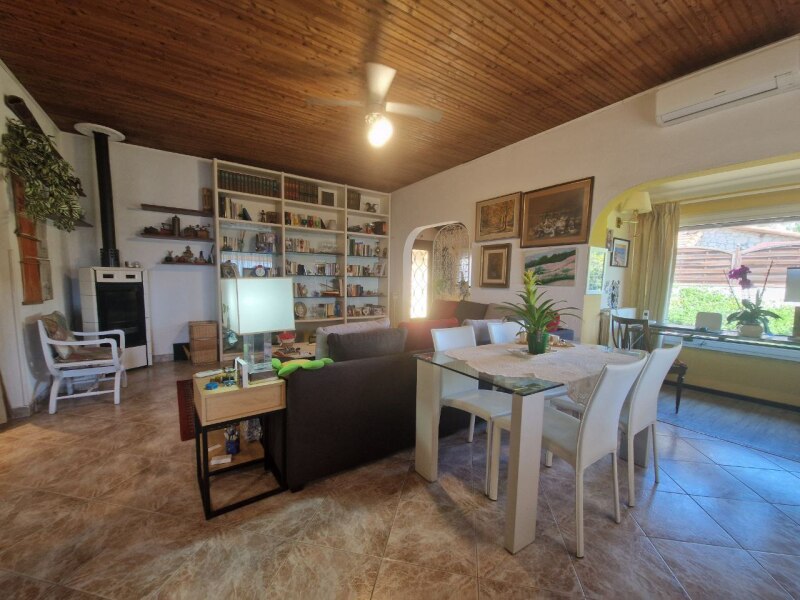 Unifamiliare Casa singola a Camporosso 18