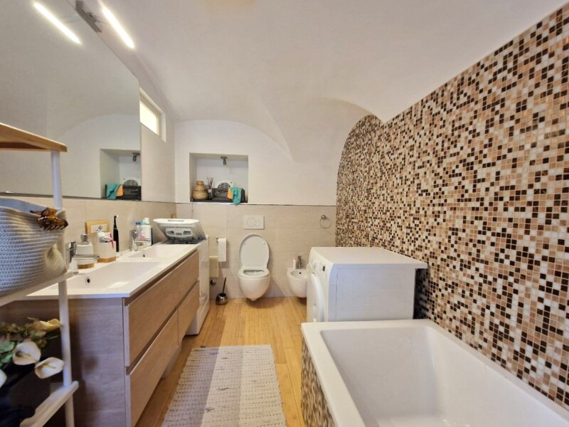 Appartamento a Vallecrosia 11