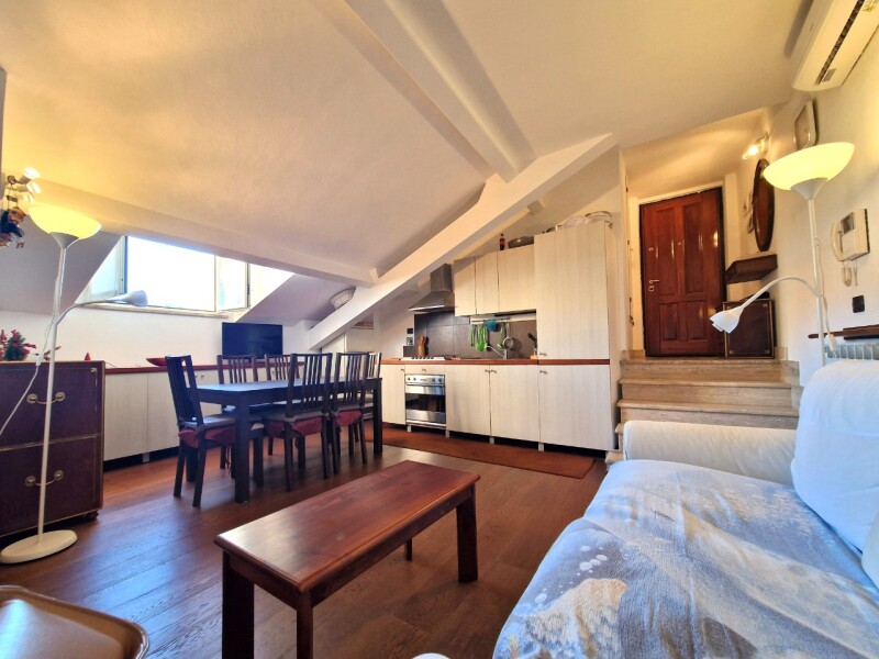 Attico mansarda a Bordighera 6