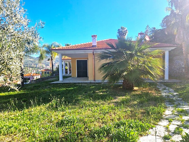 Unifamiliare Casa singola a Bordighera 16