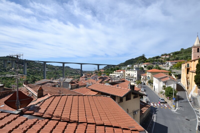Unifamiliare Semindipendente a Bordighera 11