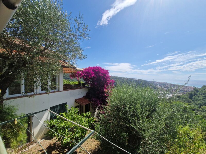 Unifamiliare Casa singola a Camporosso 8
