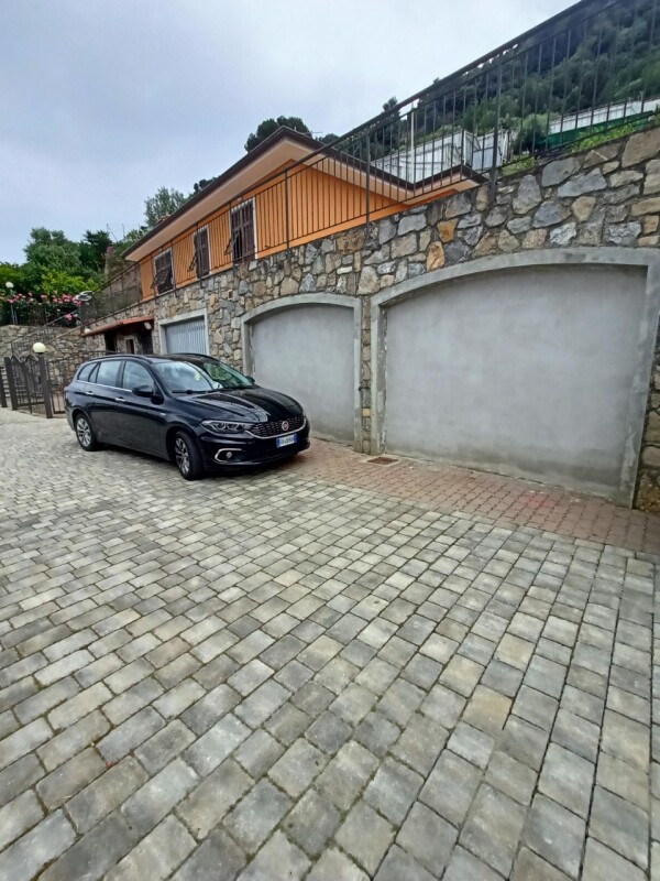 Unifamiliare Casa singola a Camporosso 27