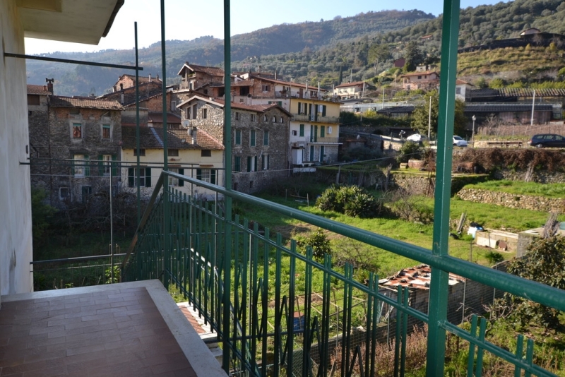 Appartamento a Dolceacqua 2