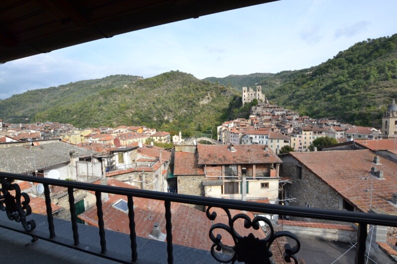 Appartamento a Dolceacqua 1