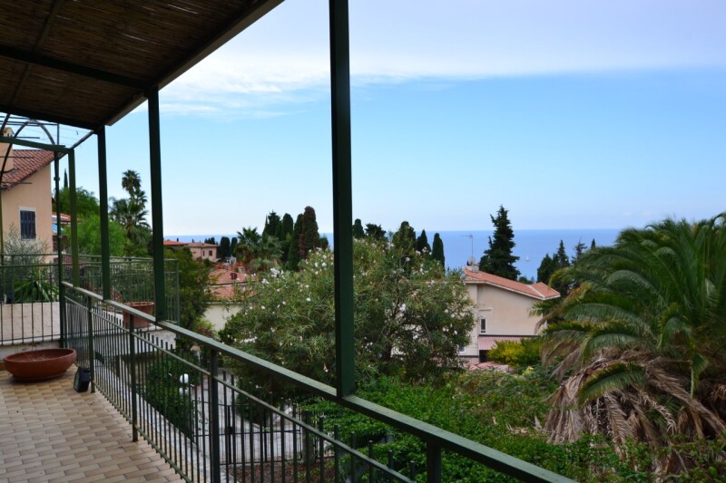 Unifamiliare Villa a Bordighera 38