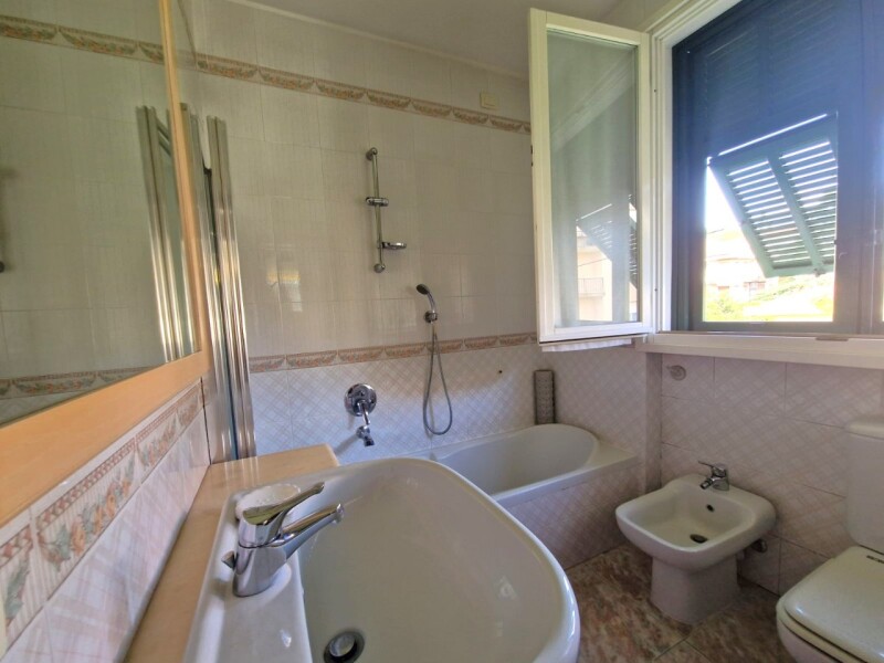 Appartamento a Bordighera 12